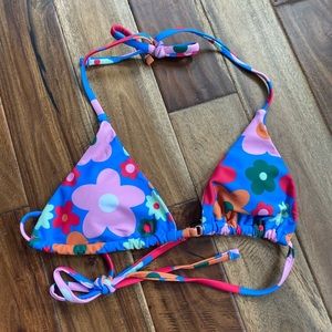 Trendy Shein flower swimsuit!